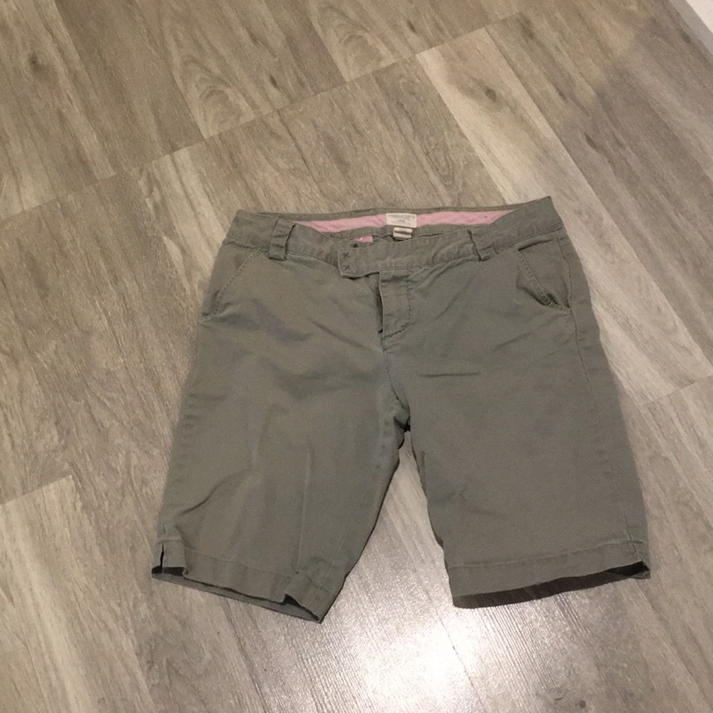 American Eagle 🦅 Casual Shorts